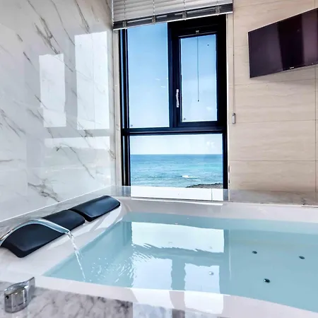 Dyne Oceano Hotel Jeju Exterior photo
