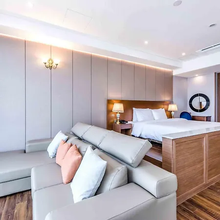 Dyne Oceano Hotel Jeju Exterior photo