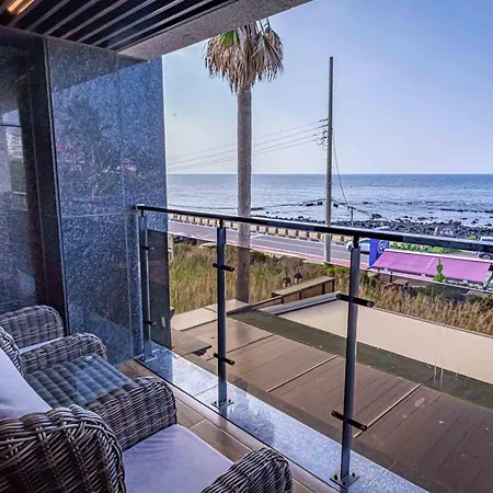 Dyne Oceano Hotel Jeju Exterior photo