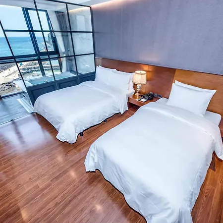 Dyne Oceano Hotel Jeju Exterior photo