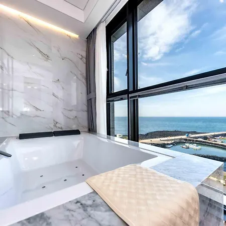 Dyne Oceano Hotel Jeju Exterior photo