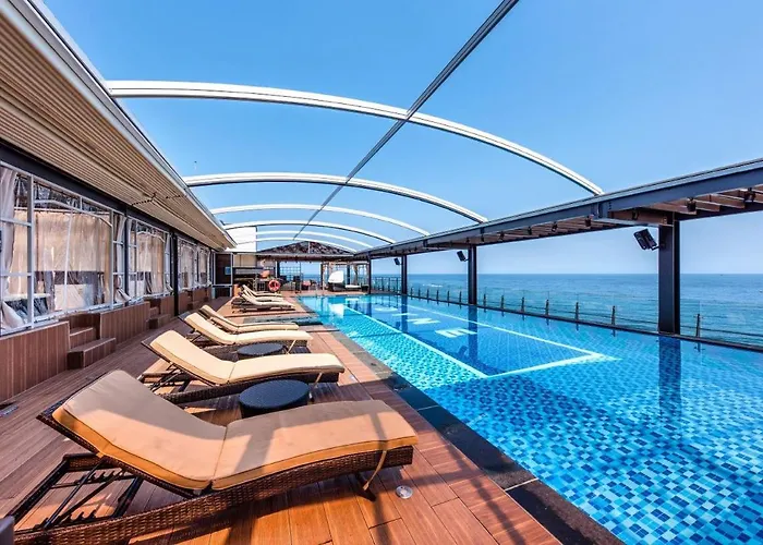 Dyne Oceano Hotel