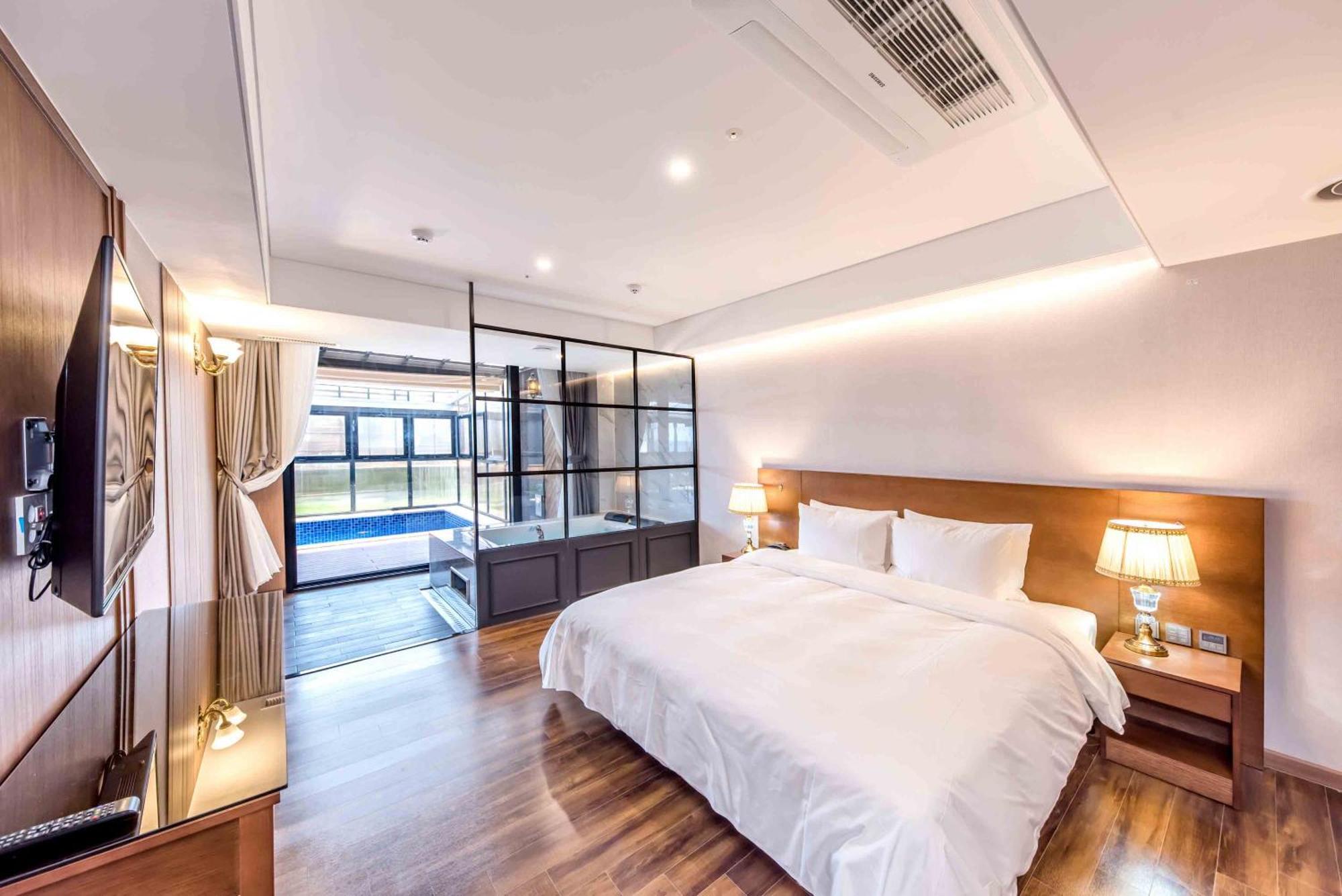 Hotel Dyne Oceano