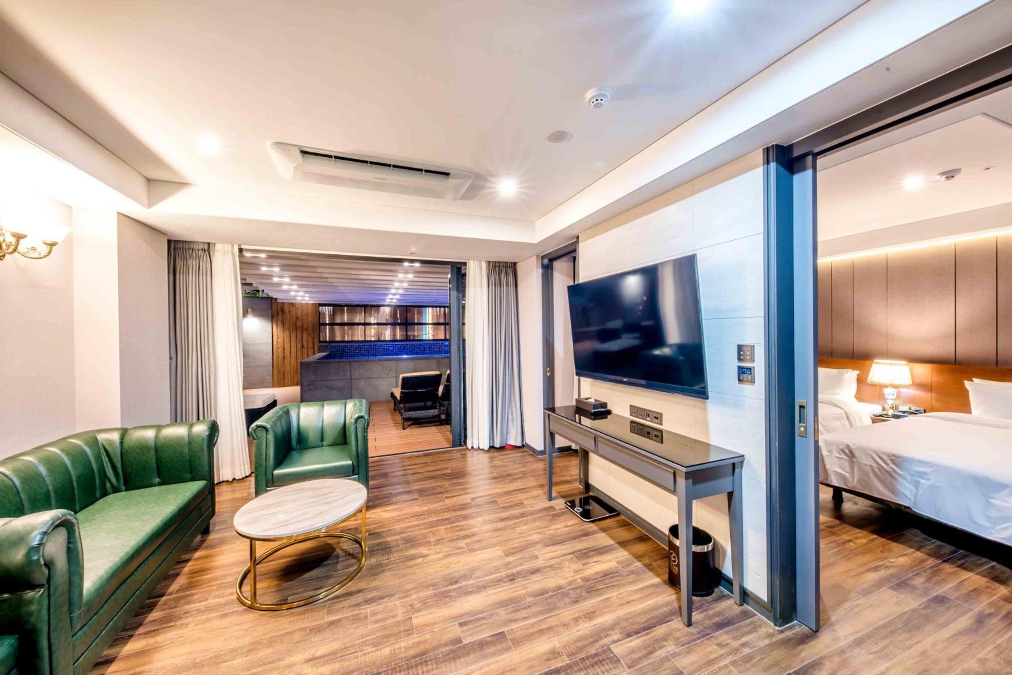 Dyne Oceano 4* Jeju